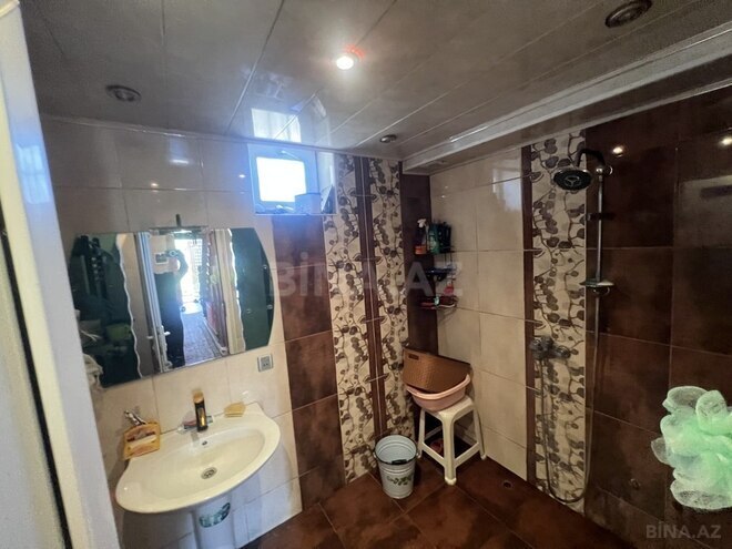 5 otaqlı həyət evi/bağ evi - M.Ə.Rəsulzadə q. - 300 m² (11)