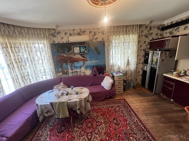 5 otaqlı həyət evi/bağ evi - M.Ə.Rəsulzadə q. - 300 m² (26)