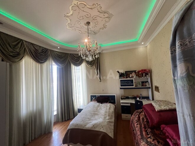 5 otaqlı həyət evi/bağ evi - M.Ə.Rəsulzadə q. - 300 m² (15)
