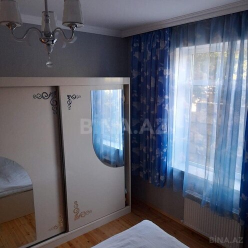 5 otaqlı həyət evi/bağ evi - Qəbələ - 140 m² (15)