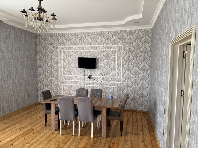 5 otaqlı həyət evi/bağ evi - Mehdiabad q. - 200 m² (1)