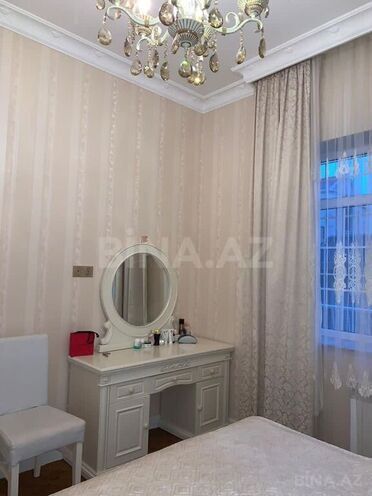 6 otaqlı həyət evi/bağ evi - Binəqədi r. - 300 m² (6)