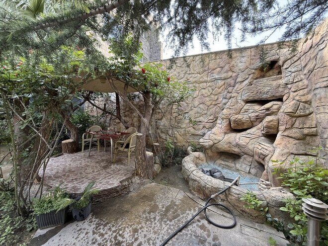 6 otaqlı həyət evi/bağ evi - Nəsimi m. - 550 m² (6)