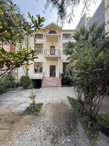 6 otaqlı həyət evi/bağ evi - Nəsimi m. - 550 m² (9)