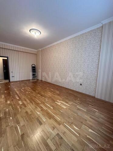 2-комн. новостройка - м. Автовокзал - 70 м² (7)
