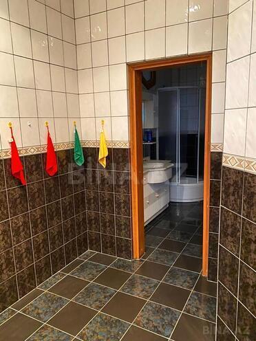 6 otaqlı həyət evi/bağ evi - Gənclik m. - 680 m² (22)