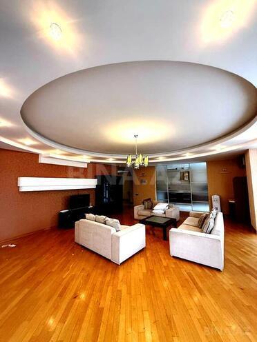 Продаётся 4-комн. новостройка 215 м², м. Сахил, photo 3 from 9