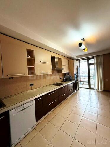 Продаётся 4-комн. новостройка 215 м², м. Сахил, photo 4 from 9