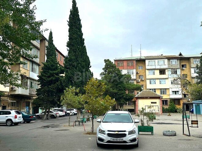 Продаётся 4-комн. вторичка 120 м², м. Кара Караев, photo 10 from 26