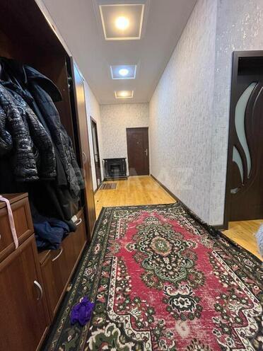 5 otaqlı həyət evi/bağ evi - Yeni Ramana q. - 250 m² (14)