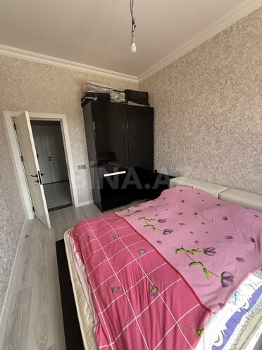 10 otaqlı həyət evi/bağ evi - Novxanı q. - 300 m² (9)