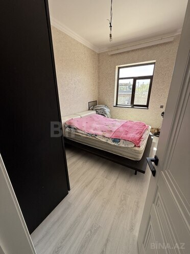10 otaqlı həyət evi/bağ evi - Novxanı q. - 300 m² (8)