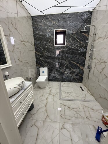 10 otaqlı həyət evi/bağ evi - Novxanı q. - 300 m² (15)