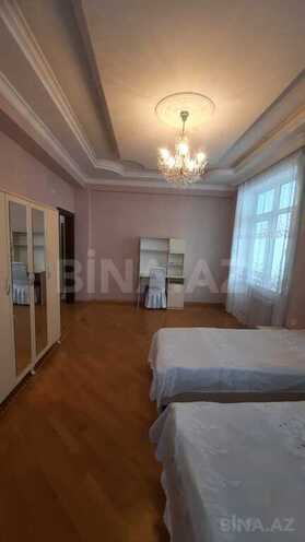 4-комн. новостройка - м. 8 ноября - 180 м² (13)