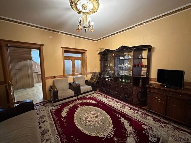6 otaqlı həyət evi/bağ evi - Binə q. - 120 m² (18)
