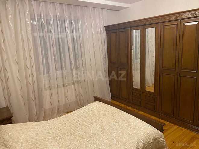 6 otaqlı həyət evi/bağ evi - Saray q. - 260 m² (14)