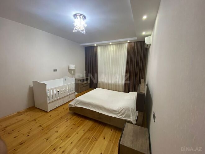 6 otaqlı həyət evi/bağ evi - Saray q. - 260 m² (4)