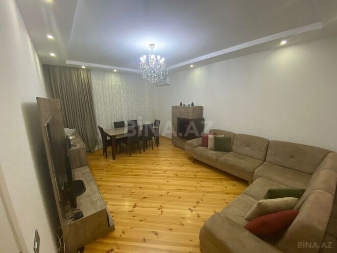 6 otaqlı həyət evi/bağ evi - Saray q. - 260 m² (13)