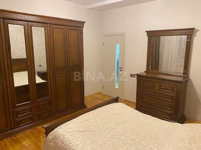6 otaqlı həyət evi/bağ evi - Saray q. - 260 m² (15)