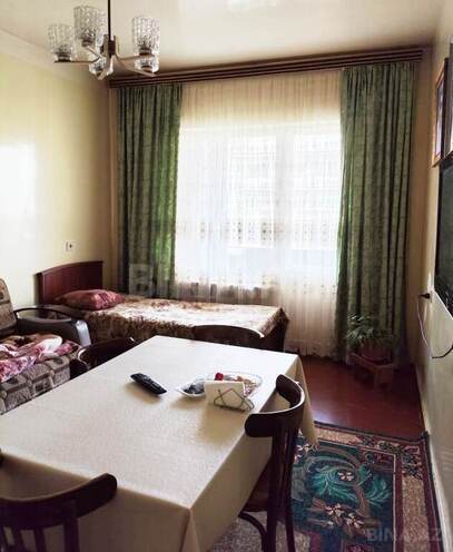 3-комн. вторичка - м. Ахмедлы - 80 м² (3)