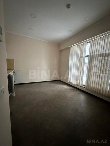 Объект - м. 28 мая - 345 м² (18)