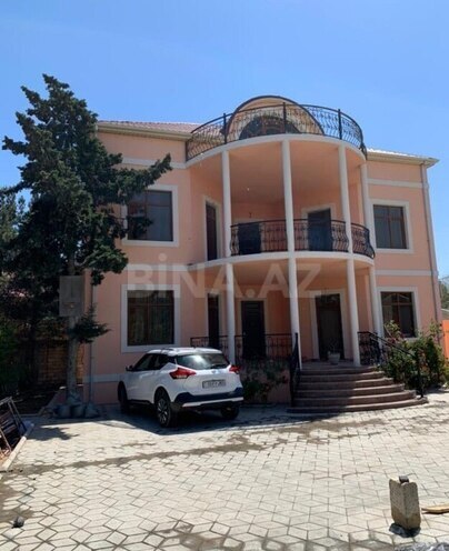 4 otaqlı həyət evi/bağ evi - Novxanı q. - 390 m² (1)