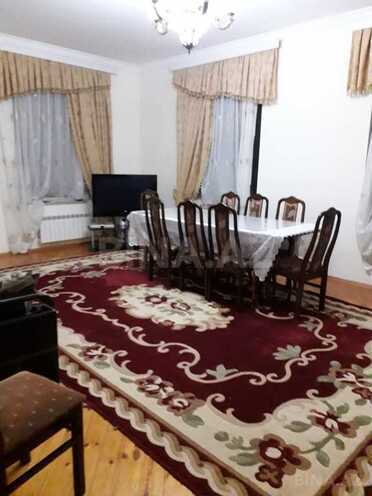 4 otaqlı həyət evi/bağ evi - Novxanı q. - 390 m² (4)