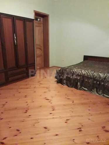 4 otaqlı həyət evi/bağ evi - Novxanı q. - 390 m² (7)