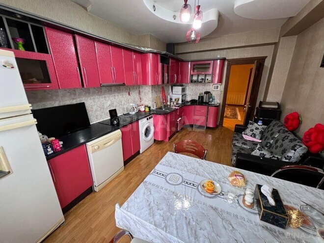 4 otaqlı yeni tikili - Elmlər Akademiyası m. - 187 m² (12)