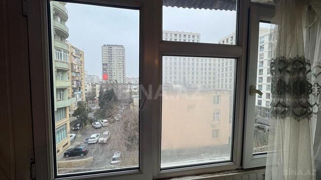 1 otaqlı köhnə tikili - İnşaatçılar m. - 38 m² (9)
