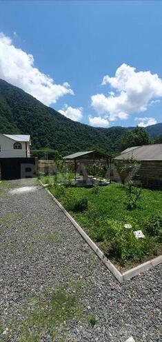 5 otaqlı həyət evi/bağ evi - Qax - 300 m² (28)