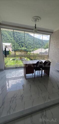5 otaqlı həyət evi/bağ evi - Qax - 300 m² (3)