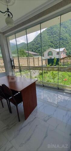 5 otaqlı həyət evi/bağ evi - Qax - 300 m² (8)