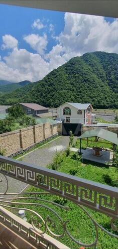 5 otaqlı həyət evi/bağ evi - Qax - 300 m² (19)