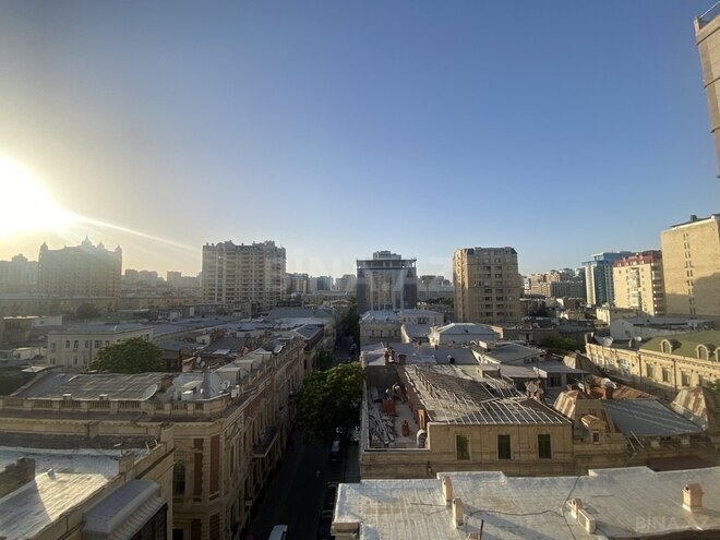 Продаётся 4-комн. новостройка 246 м², м. Сахил, photo 20 from 32