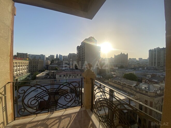 Продаётся 4-комн. новостройка 246 м², м. Сахил, photo 17 from 32