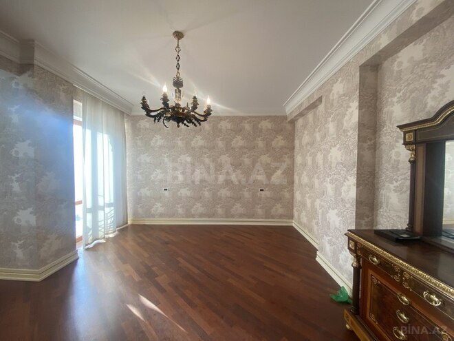 Продаётся 4-комн. новостройка 246 м², м. Сахил, photo 12 from 32