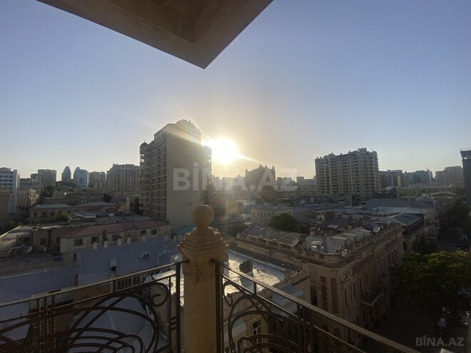 Продаётся 4-комн. новостройка 246 м², м. Сахил, photo 19 from 32