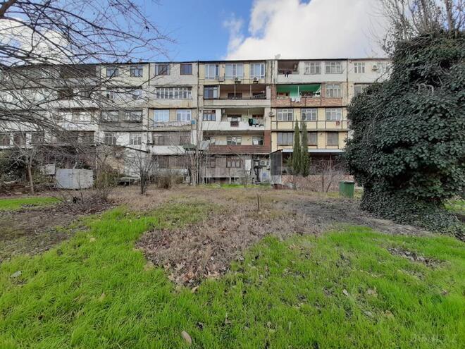 Satılır 3 otaqlı köhnə tikili 82 m², Xalqlar Dostluğu m., photo 3 from 20