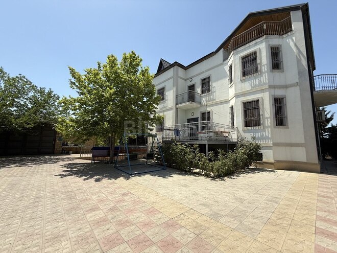 10 otaqlı həyət evi/bağ evi - Novxanı q. - 500 m² (4)