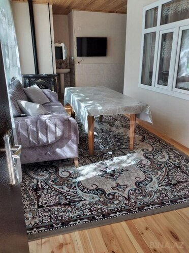 2 otaqlı həyət evi/bağ evi - Qəbələ - 70 m² (6)