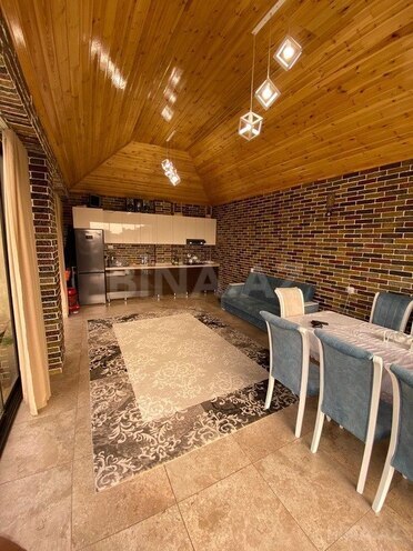 7 otaqlı həyət evi/bağ evi - Novxanı q. - 186 m² (3)