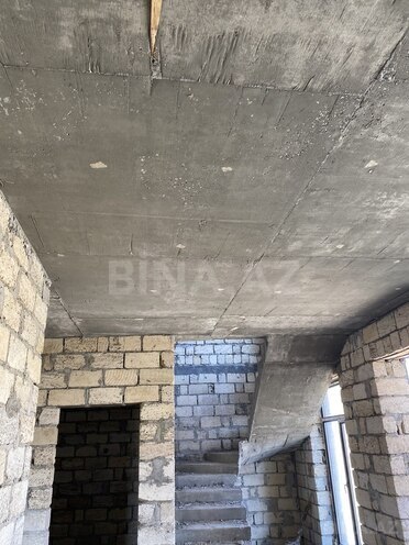 7 otaqlı həyət evi/bağ evi - Novxanı q. - 186 m² (23)