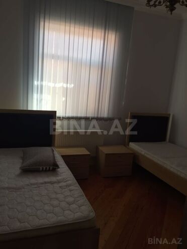 7 otaqlı həyət evi/bağ evi - Pirşağı q. - 250 m² (7)