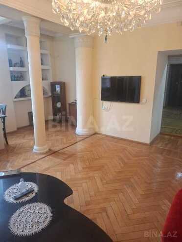 Продаётся 4-комн. вторичка 135 м², Насиминский  р., photo 7 from 27