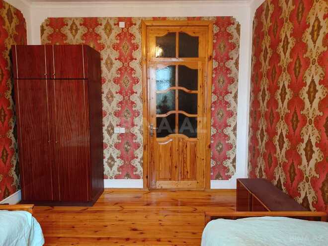 8 otaqlı həyət evi/bağ evi - Gəncə - 286 m² (7)