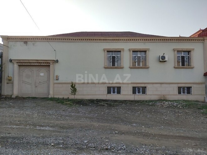 8 otaqlı həyət evi/bağ evi - Gəncə - 286 m² (1)