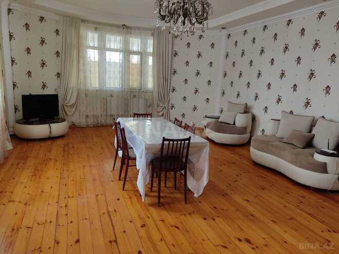8 otaqlı həyət evi/bağ evi - Gəncə - 286 m² (5)