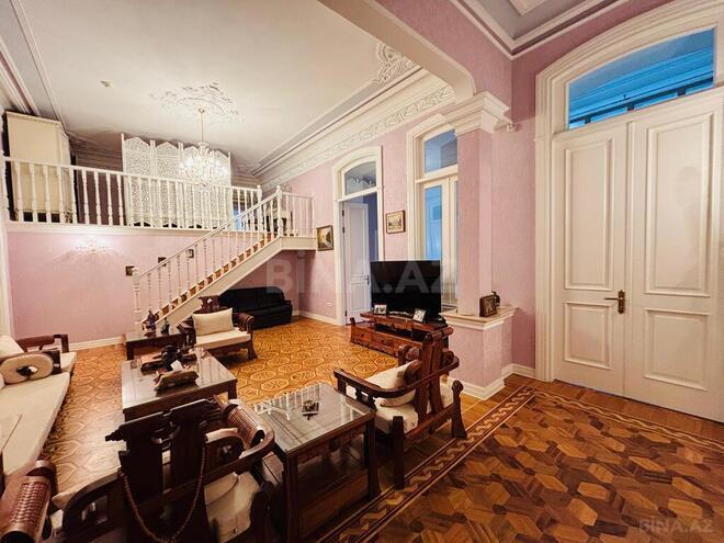 Продаётся 4-комн. вторичка 200 м², м. Сахил, photo 24 from 32