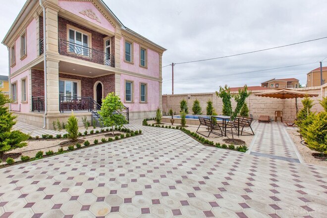 4-комн. дом/дача - пос. Горадил - 220 м² (2)